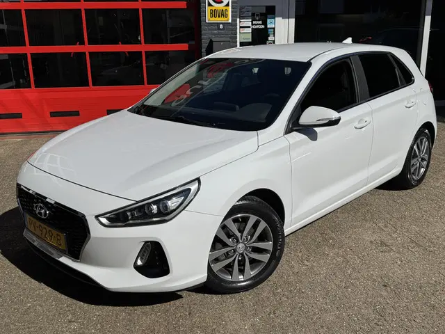 Hyundai i30 1.0 T-GDI First Edition 2018 Benzine 4