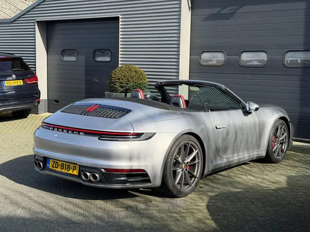Porsche 911 Cabrio 3.0 Carrera S 2019 Benzine 8