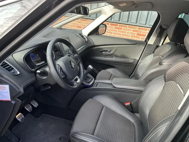 Renault Scénic 1.2 TCe Intens 2017 Benzine 9