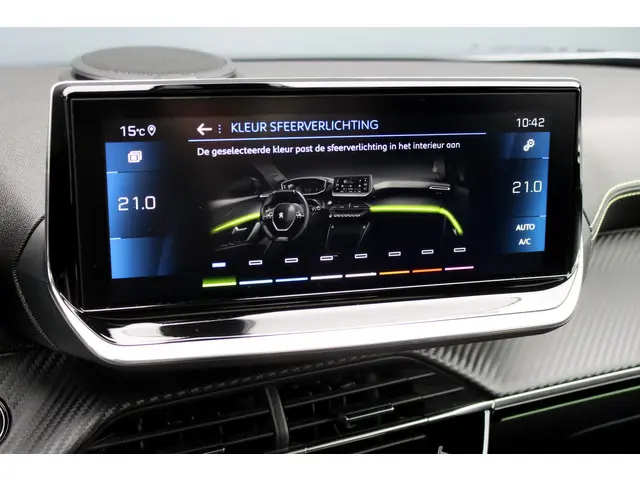 Peugeot 2008 1.2 PureTech GT Pack Aut8 | 2021 Benzine 18