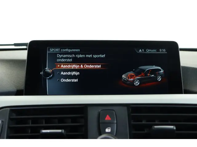 BMW 3 Serie Touring 320i M-Sport 184pk 2017 Benzine 25