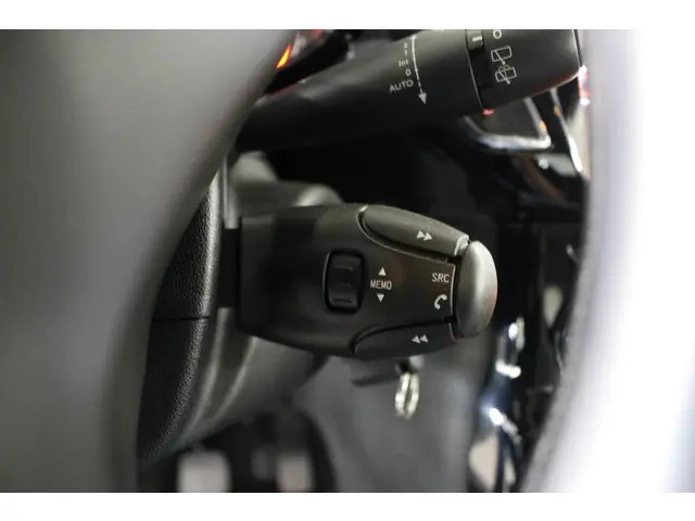 Citroën C3 1.2 PureTech Exclusive 2015 Benzine 11