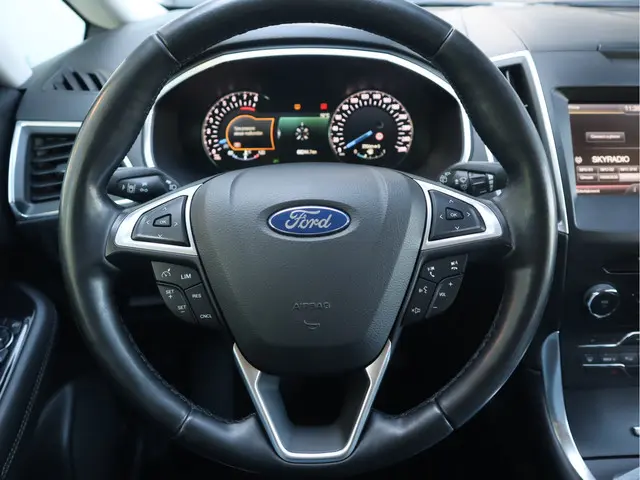 Ford S-Max 1.5 Titanium 2016 Benzine 15