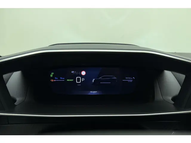 Peugeot e-2008 EV GT 54 kWh 2024 Elektrisch 22