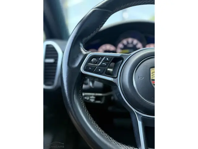 Porsche Cayenne Coupé 3.0 E-Hybrid 2021 Hybride Benzine 26