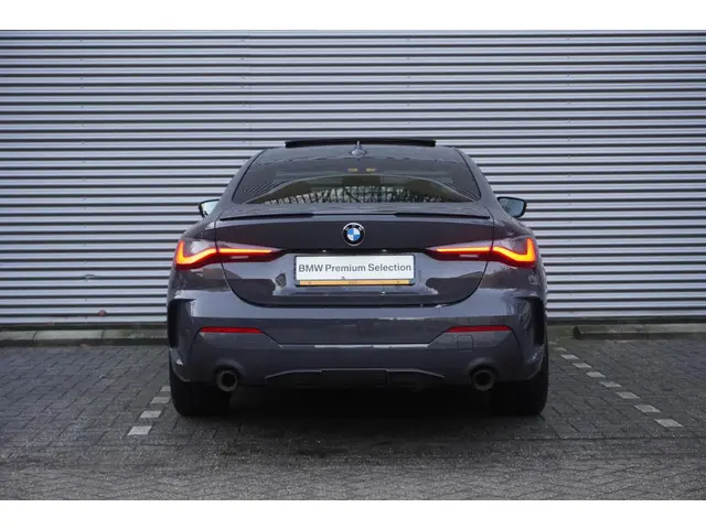 BMW 4 Serie Coupé 430i 2022 Benzine 5