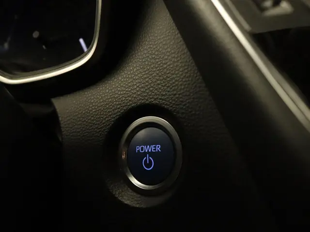 Toyota Corolla 1.8 Hybrid Style 2019 Hybride Benzine 24