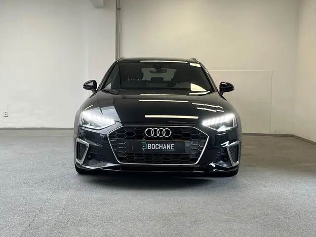 Audi A4 Avant 35 TFSI 3x S-line 2021 Benzine 9