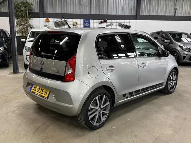 SEAT Mii 1.0 FR Connect // Airco // LM velgen 2016 Benzine 3