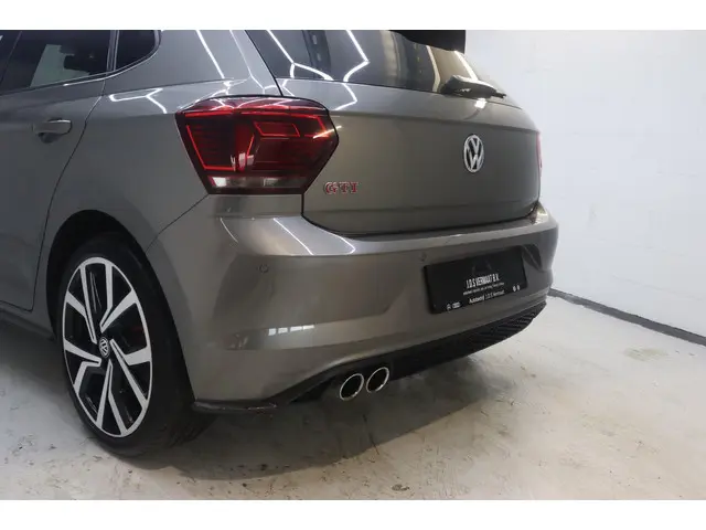 Volkswagen Polo 2.0 TSI GTI Pano ACC 2019 Benzine 13