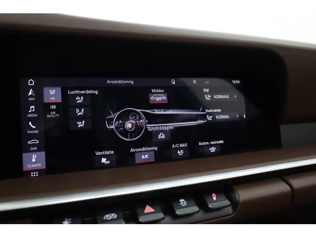 Porsche 911 Targa 4S 3.0 Orgi. NL 2020 Benzine 30