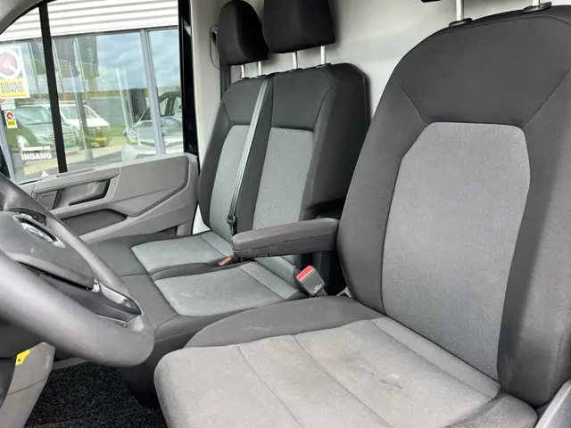 Volkswagen Crafter 35 2.0 TDI L4 H3 2021 Diesel 19