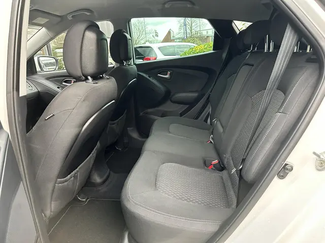 Hyundai ix35 2.0i Business Edition 2013 Benzine 11
