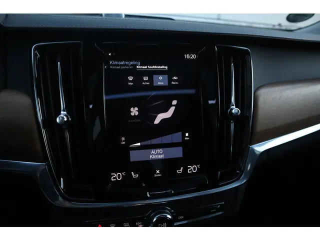 Volvo V90 2.0 T8 AWD Inscription 2019 Hybride Benzine 52