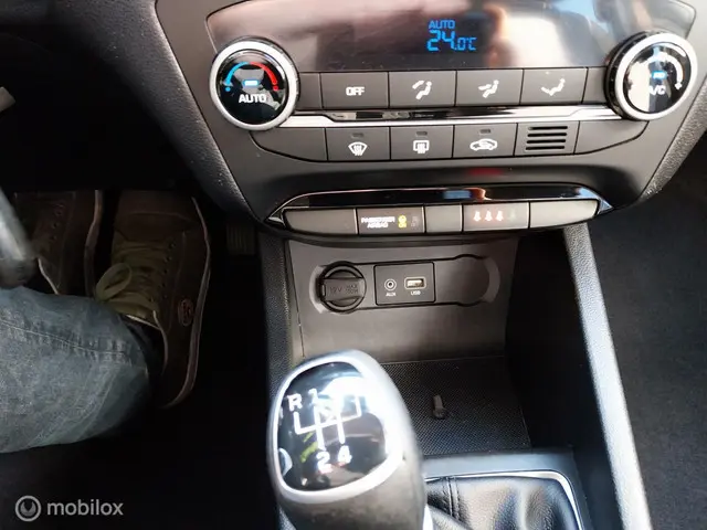 Hyundai i20 1.0 T-GDI Black Edition 2018 Benzine 15