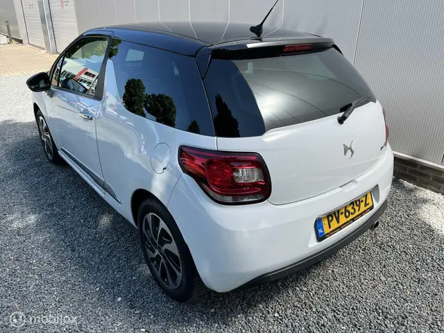DS DS 3 1.2 PureTech So Chic 2017 Benzine 3