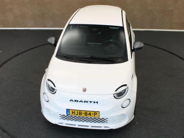 Fiat 500 Abarth Urban 42 kWh 2024 Elektrisch 13