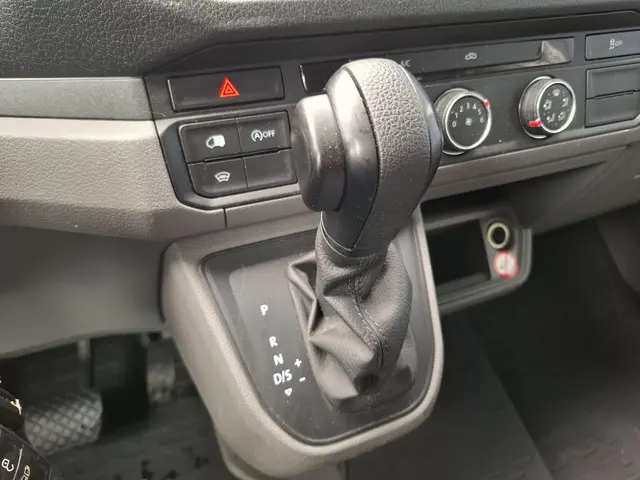 Volkswagen Crafter 35 2.0 TDI L3H3 Highline 2020 Diesel 22