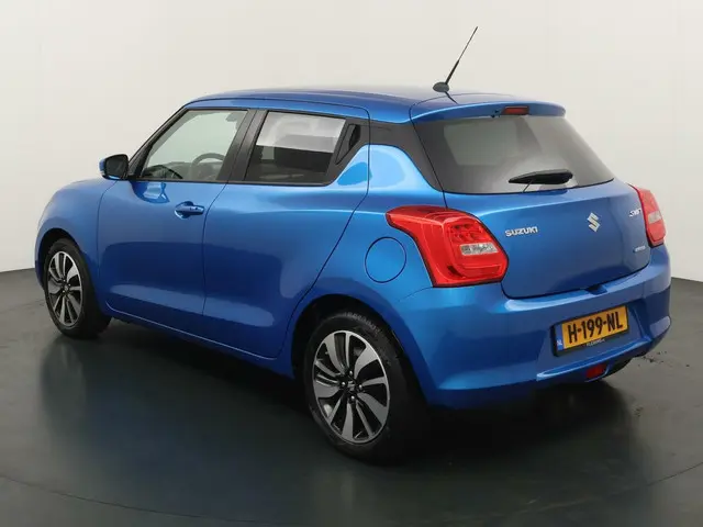 Suzuki Swift 1.2 Stijl Smart Hybrid 2020 Benzine 3