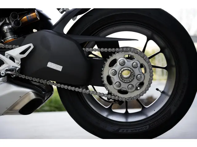 Ducati Streetfighter V4 S 2022 Benzine 18