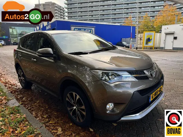 Toyota RAV4 2.0 Executive Business 4WD 2014 Benzine 5