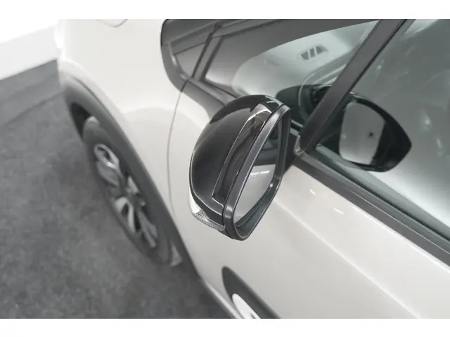 Citroën C3 PureTech 82 S&S Feel Edition 2021 Benzine 21
