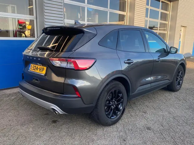 Ford Kuga 1.5 EcoBoost Titanium 2020 Benzine 3