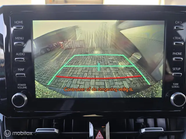 Toyota Corolla 2.0 Hybrid Dynamic 2021 Hybride Benzine 15