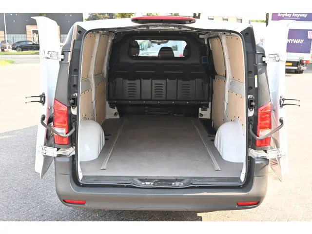 Mercedes-Benz Vito 116 CDI L3 Pro 2024 Diesel 7