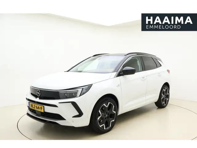 Opel Grandland 1.2 Turbo Ultimate 2024 Benzine