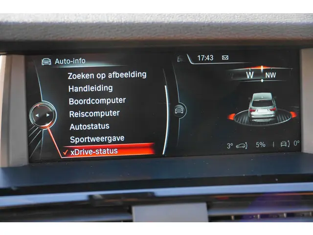 BMW X3 XDrive20i High Executive X-DRIVE 2014 Benzine 12