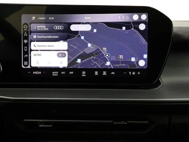 Audi Q3 1.5 200kW e-hybrid Pro line 272 PK 2026 Benzine 34