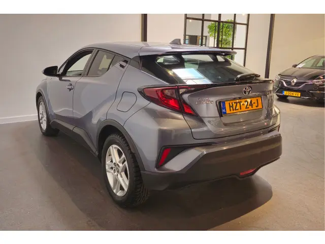 Toyota C-HR 1.8 Hybrid Dynamic 2020 Hybride Benzine 7