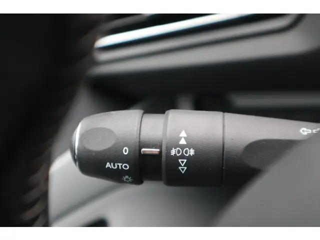 Peugeot 308 1.6 THP Active 2013 Benzine 22