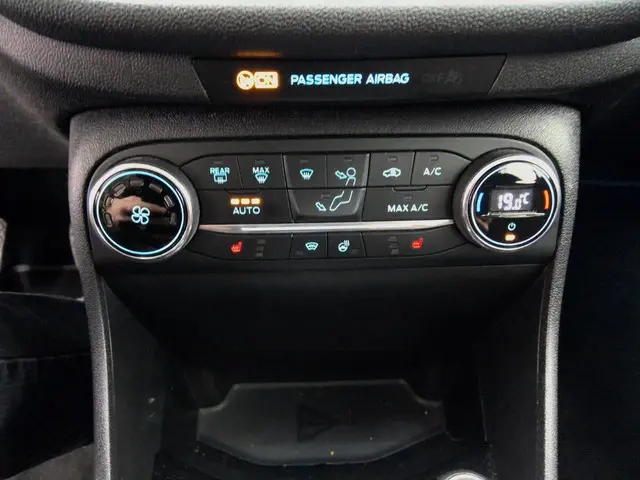 Ford Fiesta 1.0 EcoBoost Titanium 2019 Benzine 12