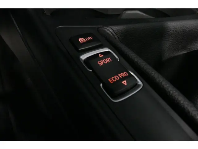 BMW 2 Serie Cabrio 218i Essential 2015 Benzine 15