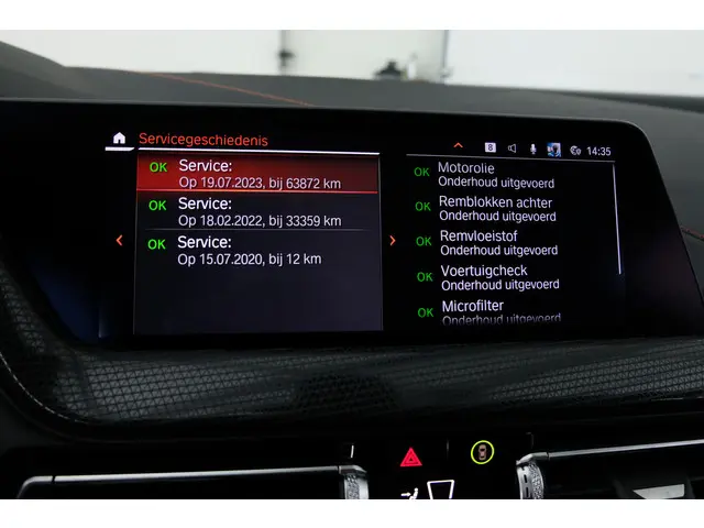 BMW 1 Serie 118i Executive Edition 2020 Benzine 31