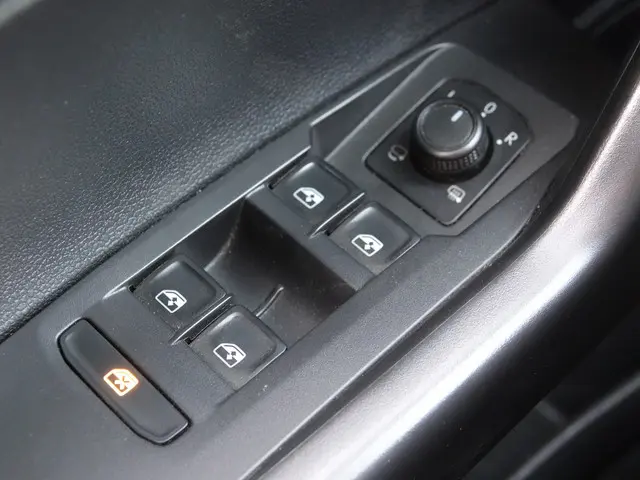 Volkswagen Polo 1.0 TSI Life AUTOM. 2022 Benzine 26