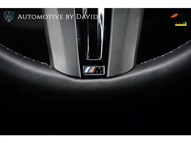 BMW XM PHEV 4.4 V8 653 pk 30 kWh 2023 Hybride Benzine 45