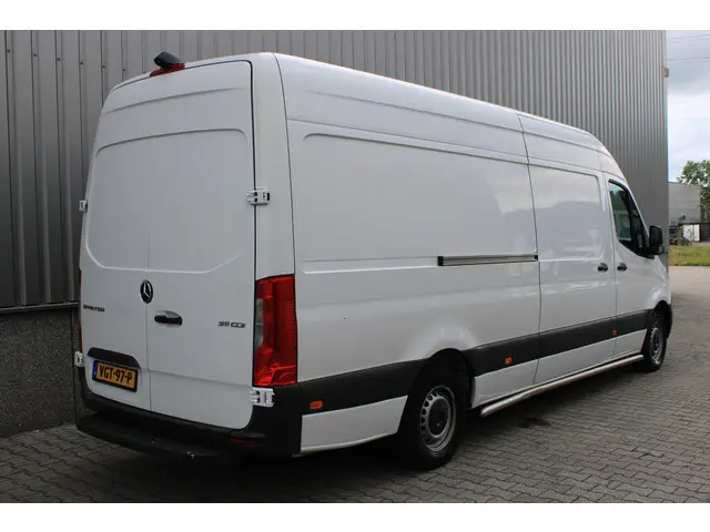 Mercedes-Benz Sprinter 311 2.2 CDI L3H2 2020 Diesel 4