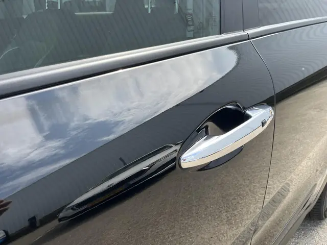 Kia e-Niro ExecutiveLine 64 kWh 2019 Elektrisch 52