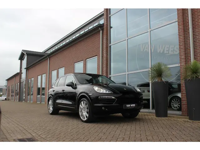 Porsche Cayenne 3.0 D 2012 Diesel 8