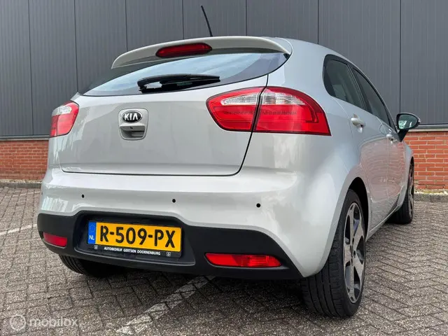 Kia Rio 1.4 CVVT Super Pack 2013 Benzine 34