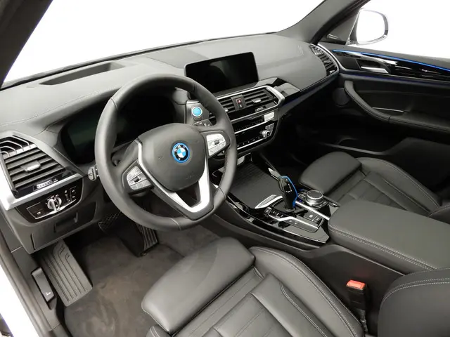 BMW iX3 High Executive 80 kWh 2021 Elektrisch 6
