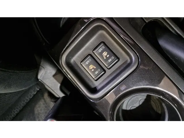 Nissan Juke 1.2 DIG-T Connect Edition 2015 Benzine 12