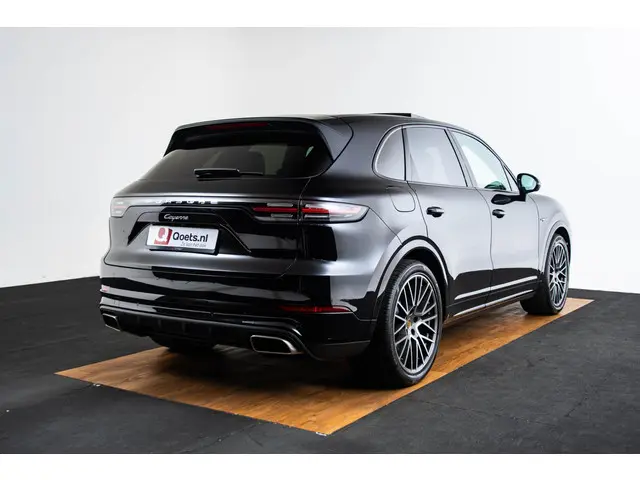 Porsche Cayenne 3.0 E-Hybrid 2020 Hybride Benzine 2