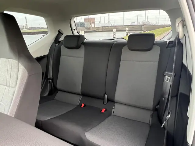 Volkswagen up! High Up! 2014 Benzine 14