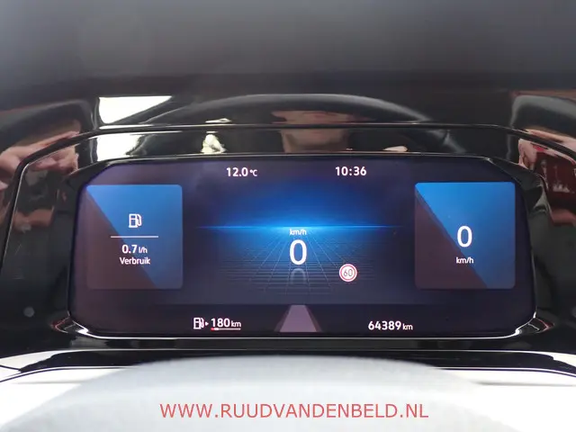 Volkswagen Golf 1.0TSI Life 2022 Benzine 19