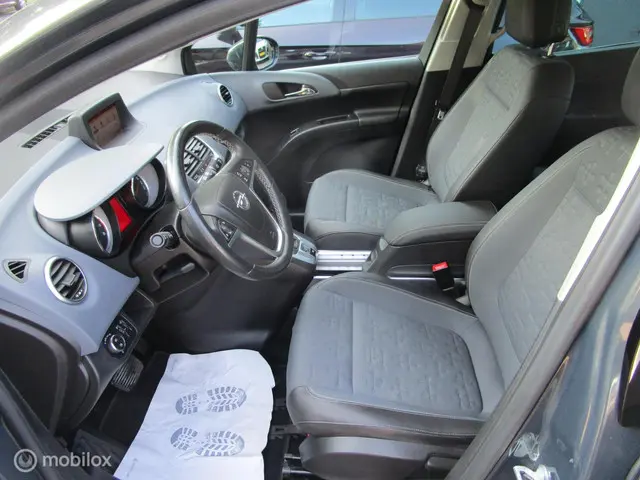Opel Meriva 1.4 Turbo Cosmo automaat'2015 2015 Benzine 5