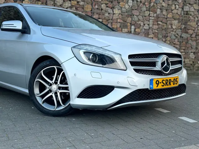 Mercedes-Benz A-Klasse 180 4U3 2013 Benzine 4